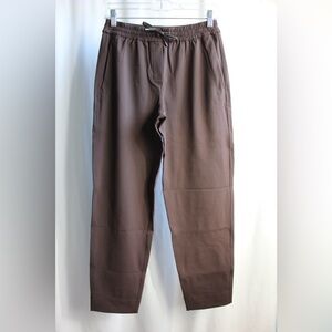 Lululemon, Tapered-Leg Mid-Rise Pant 7/8 Length *Luxtreme, Java, Size: XS.